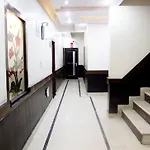 Oyo 528 Hotel Neptune Residency